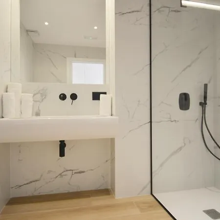 Laredo *** Pensión 3*